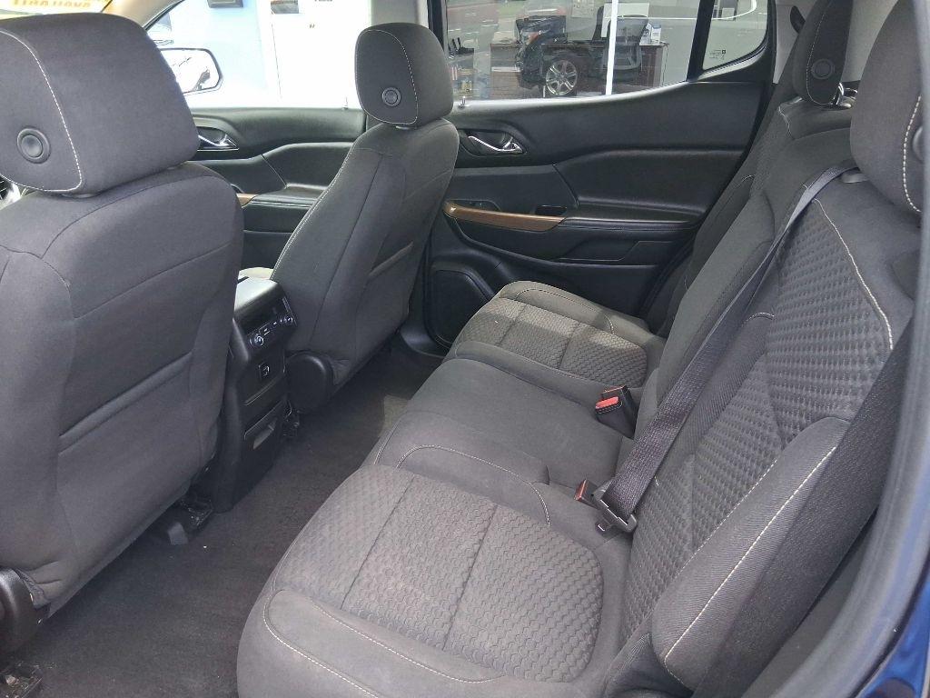 GMC Acadia SLE-1 AWD 2017