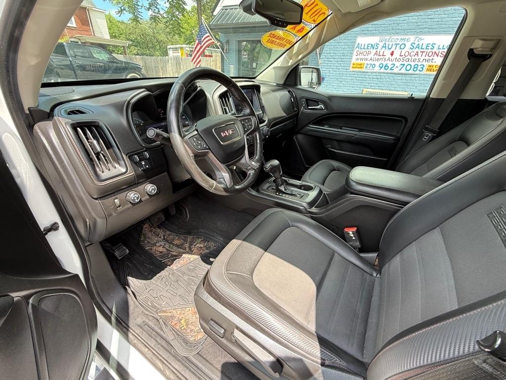 GMC Canyon All Terrain Crew Cab w/Cloth Long Box 4WD 2019