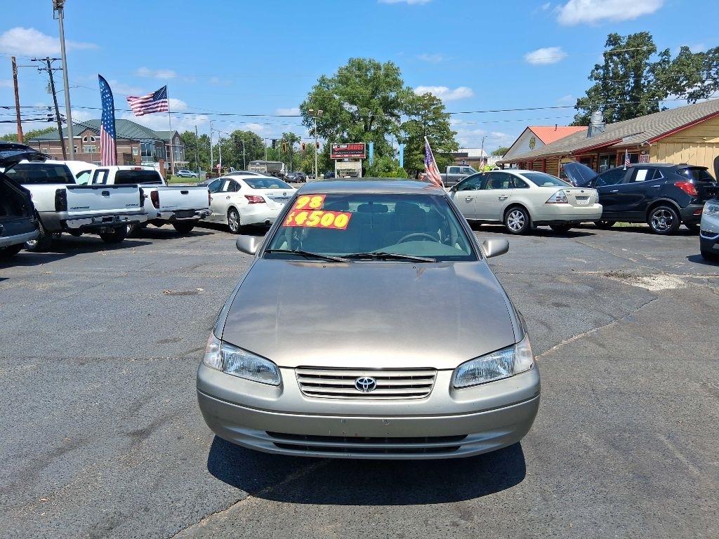 Toyota Camry CE 1998