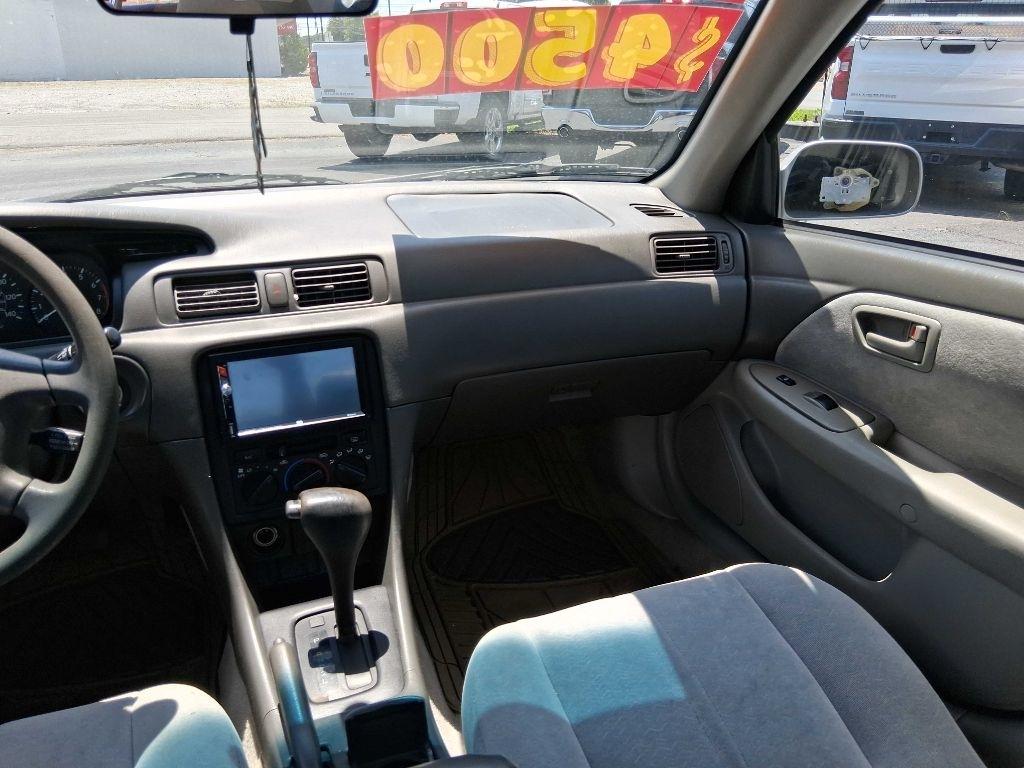 Toyota Camry CE 1998