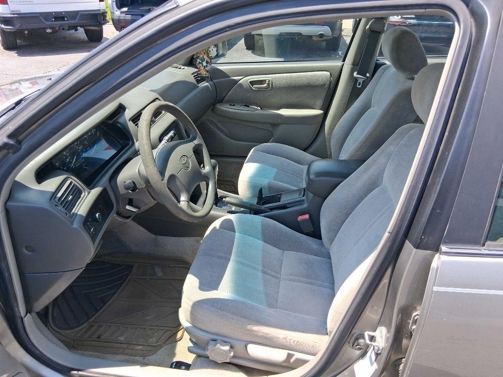 Toyota Camry CE 1998