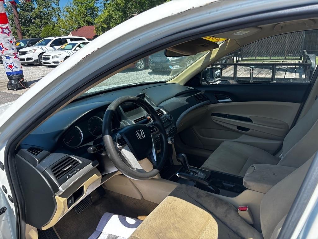 Honda Accord LX-P Sedan AT 2012