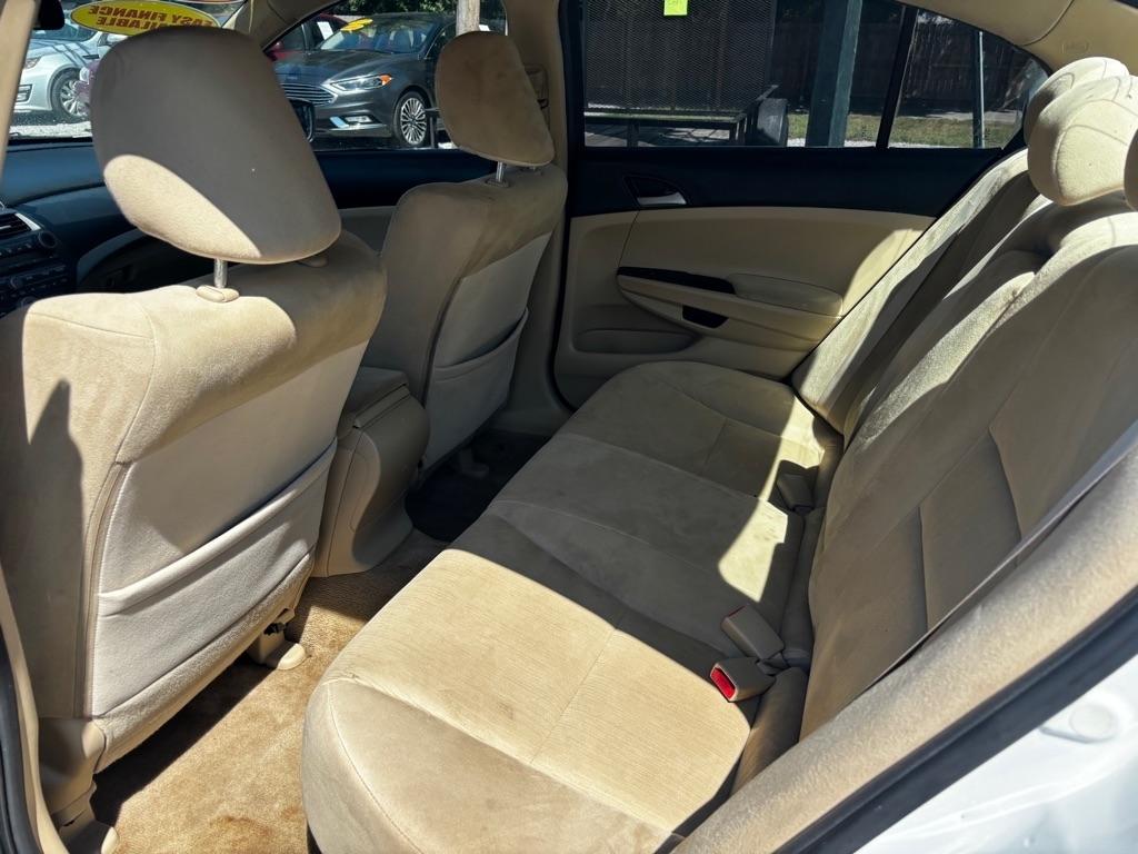 Honda Accord LX-P Sedan AT 2012