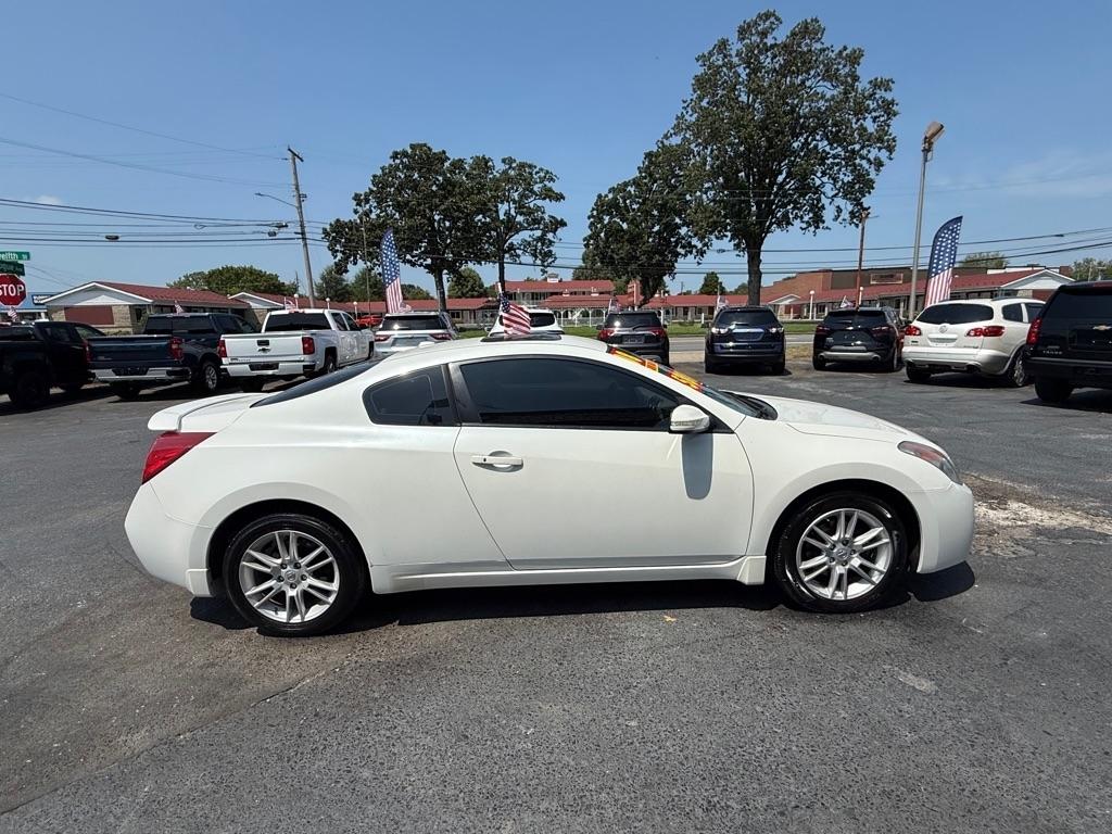 Nissan Altima 3.5 SE Coupe 2008