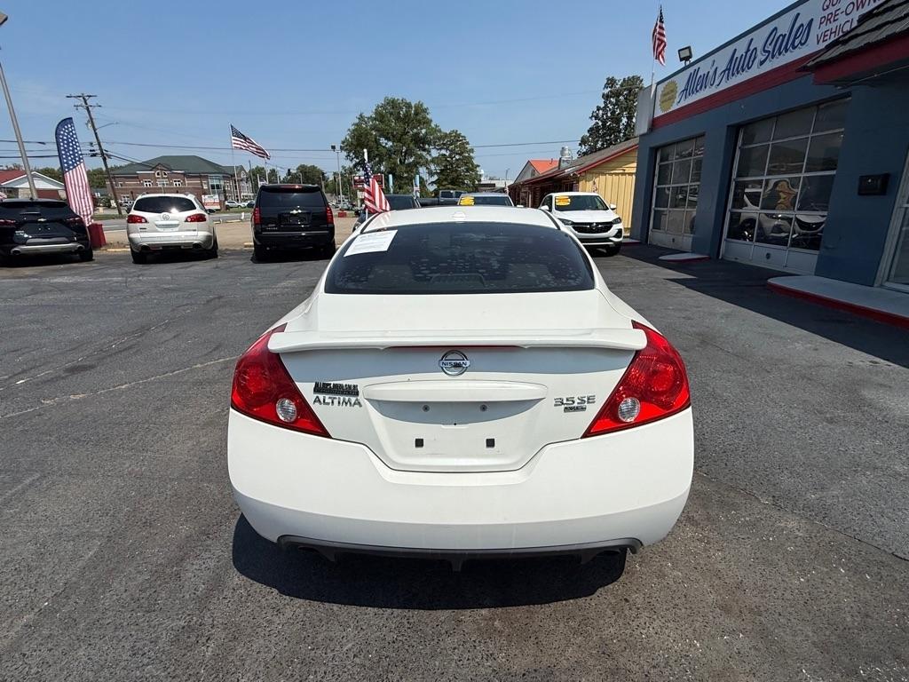 Nissan Altima 3.5 SE Coupe 2008