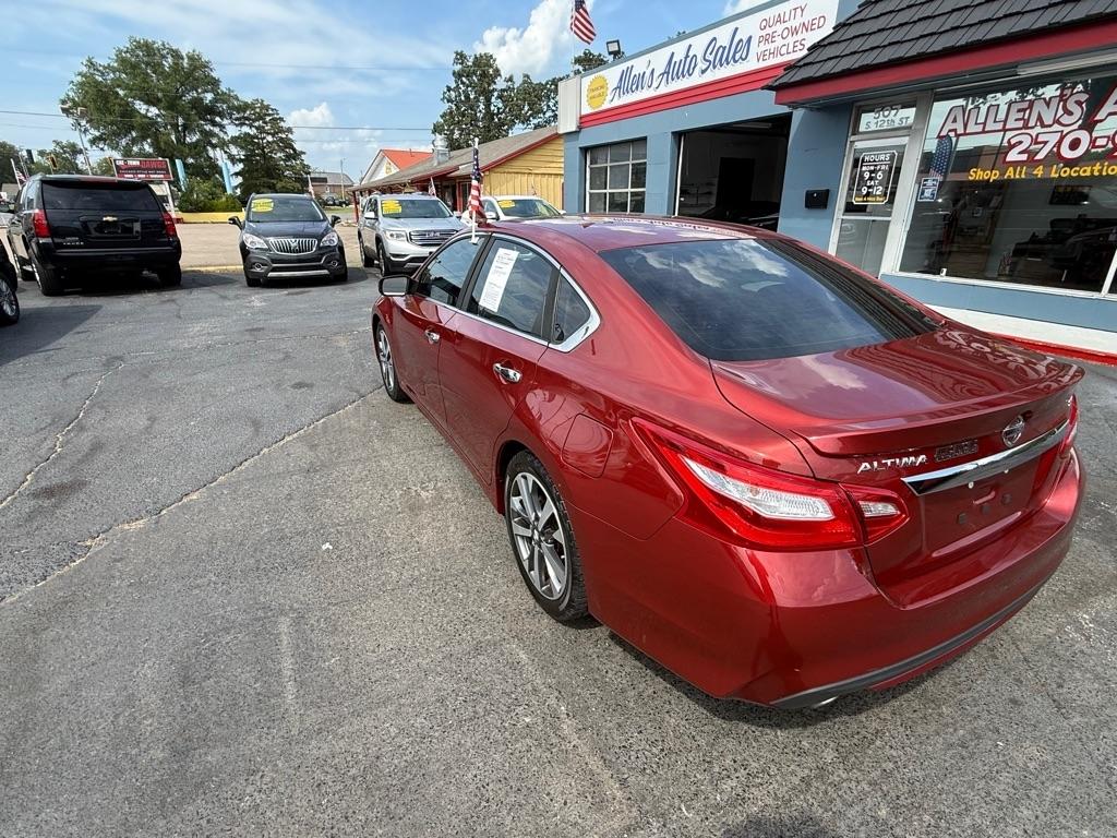 Nissan Altima 2.5 SR 2016