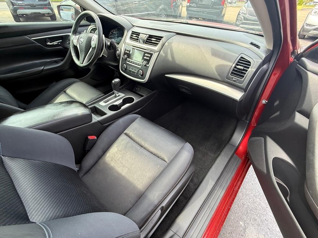Nissan Altima 2.5 SR 2016