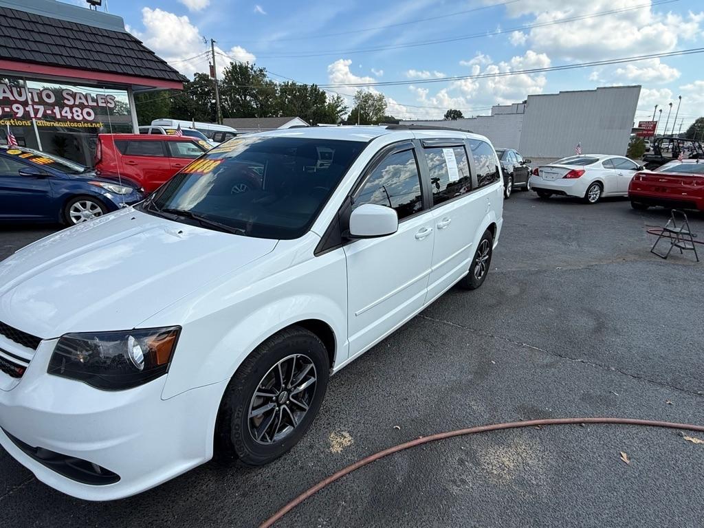 Dodge Grand Caravan R/T 2016