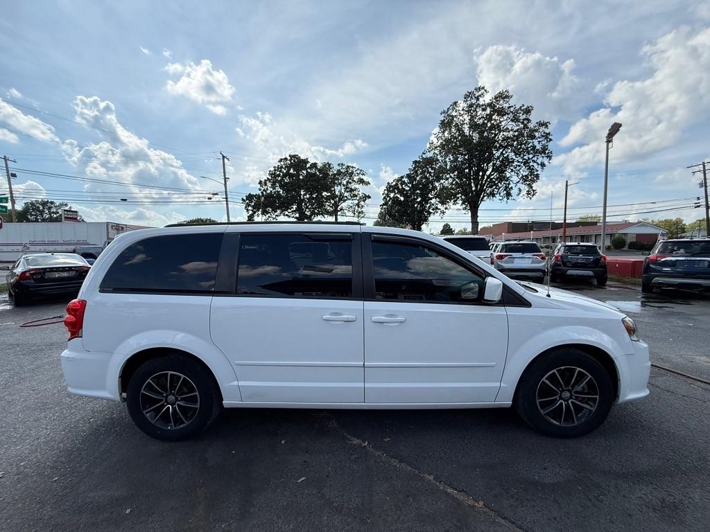 Dodge Grand Caravan R/T 2016