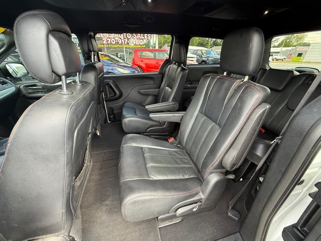 Dodge Grand Caravan R/T 2016