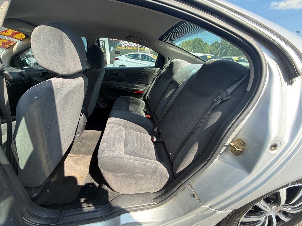 Dodge Intrepid SE 2002