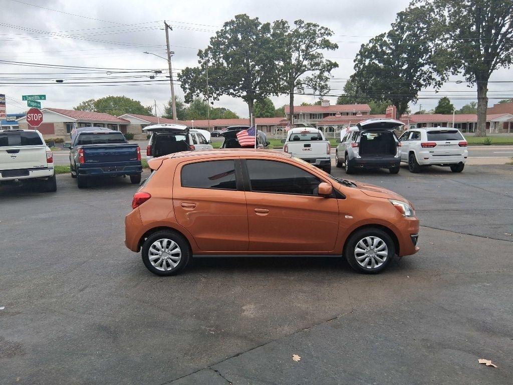 Mitsubishi Mirage ES 5M 2020