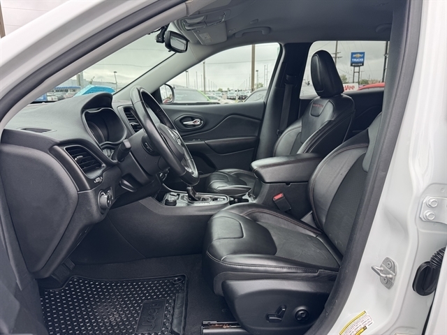 Jeep Cherokee Trailhawk 4x4 2019 Jeep Cherokee Trailhawk 4x4 2019