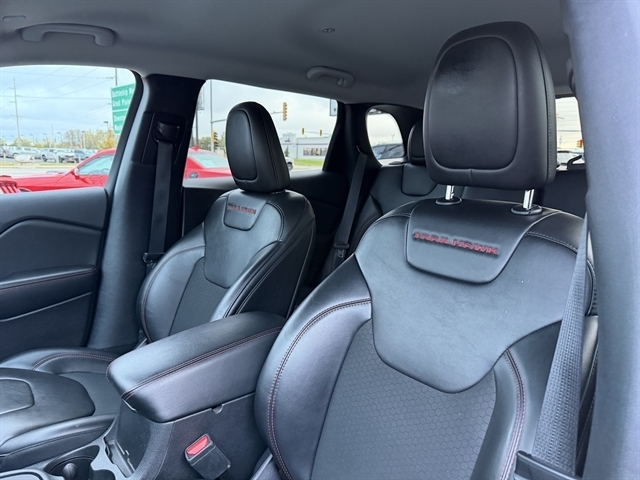 Jeep Cherokee Trailhawk 4x4 2021 Jeep Cherokee Trailhawk 4x4 2021