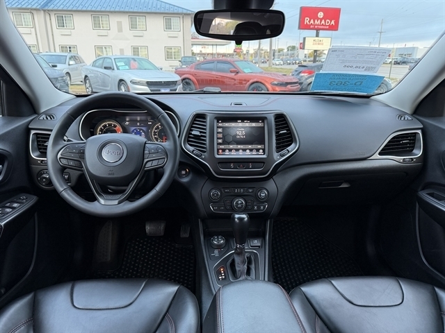 Jeep Cherokee Trailhawk 4x4 2021 Jeep Cherokee Trailhawk 4x4 2021