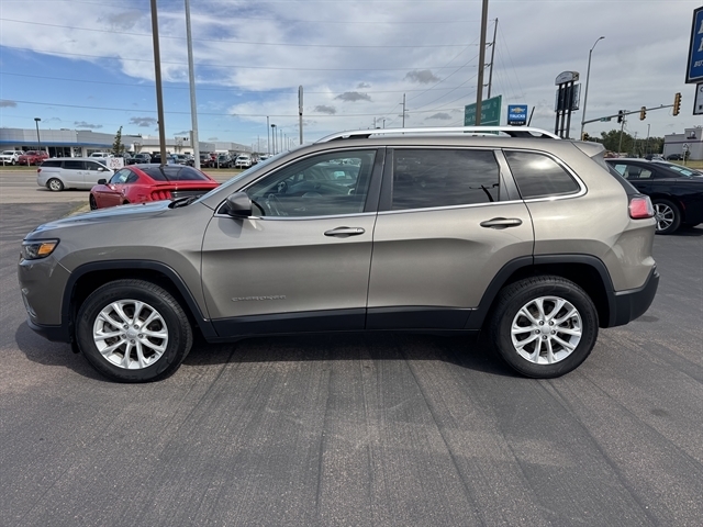 Jeep Cherokee Latitude 4x4 2019 Jeep Cherokee Latitude 4x4 2019