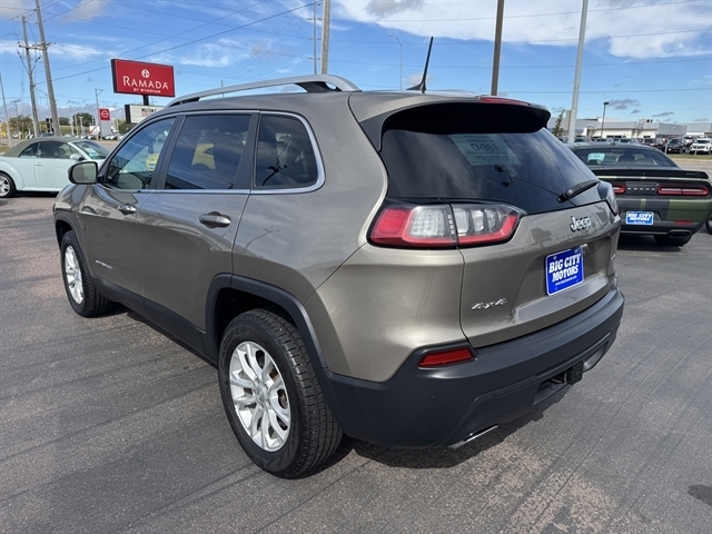 Jeep Cherokee Latitude 4x4 2019 Jeep Cherokee Latitude 4x4 2019