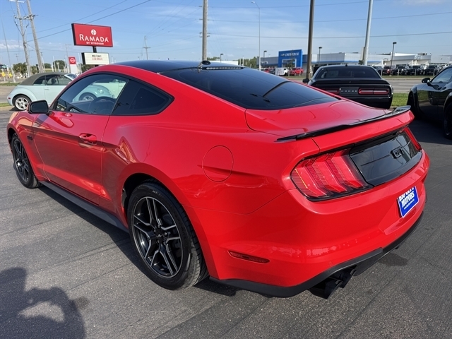 Ford Mustang GT Premium Fastback 2020 Ford Mustang GT Premium Fastback 2020