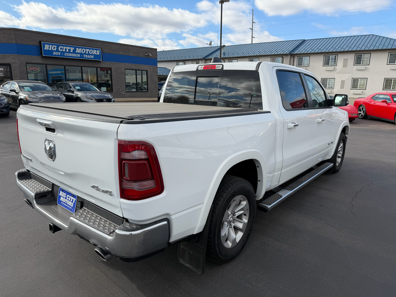 2022 Ram 1500 Laramie photo 4