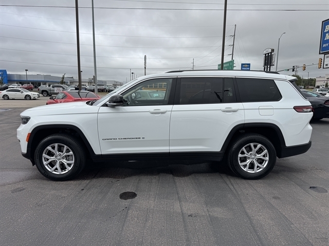 Jeep Grand Cherokee L Limited 4x4 2022 Jeep Grand Cherokee L Limited 4x4 2022