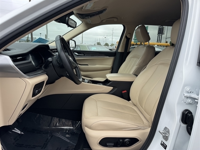 Jeep Grand Cherokee L Limited 4x4 2022 Jeep Grand Cherokee L Limited 4x4 2022