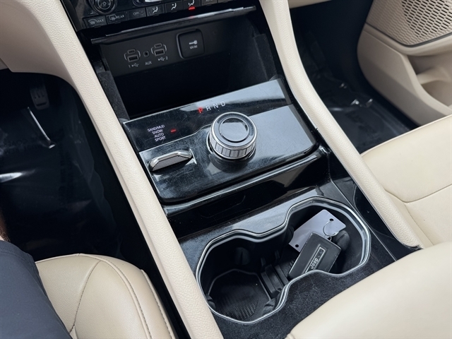 Jeep Grand Cherokee L Limited 4x4 2022 Jeep Grand Cherokee L Limited 4x4 2022