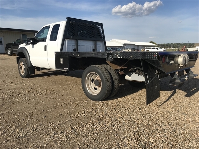 Ford Super Duty F-550 DRW 4WD SuperCab 162" WB 60" CA XL 2011 Ford Super Duty F-550 DRW 4WD SuperCab 162" WB 60" CA XL 2011