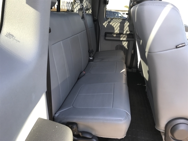 Ford Super Duty F-550 DRW 4WD SuperCab 162" WB 60" CA XL 2011 Ford Super Duty F-550 DRW 4WD SuperCab 162" WB 60" CA XL 2011