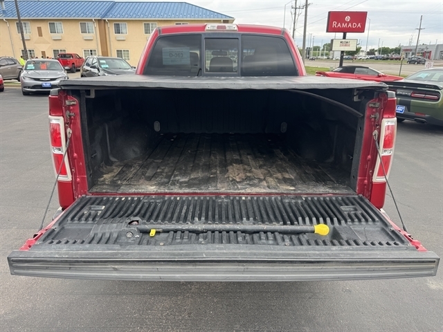 Ford F-150 4WD SuperCrew 145" Lariat 2011 Ford F-150 4WD SuperCrew 145" Lariat 2011