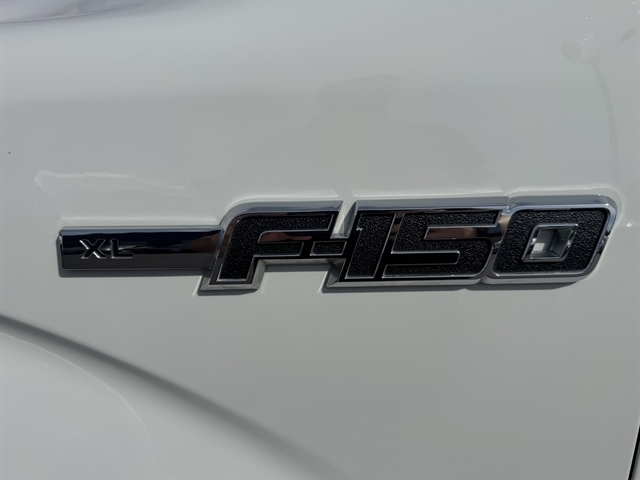 Ford F-150 4WD SuperCab 163" XL w/HD Payload Pkg 2014 Ford F-150 4WD SuperCab 163" XL w/HD Payload Pkg 2014