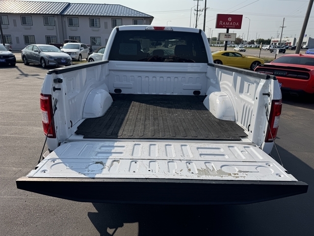 Ford F-150 XLT 4WD SuperCab 6.5' Box 2019 Ford F-150 XLT 4WD SuperCab 6.5' Box 2019