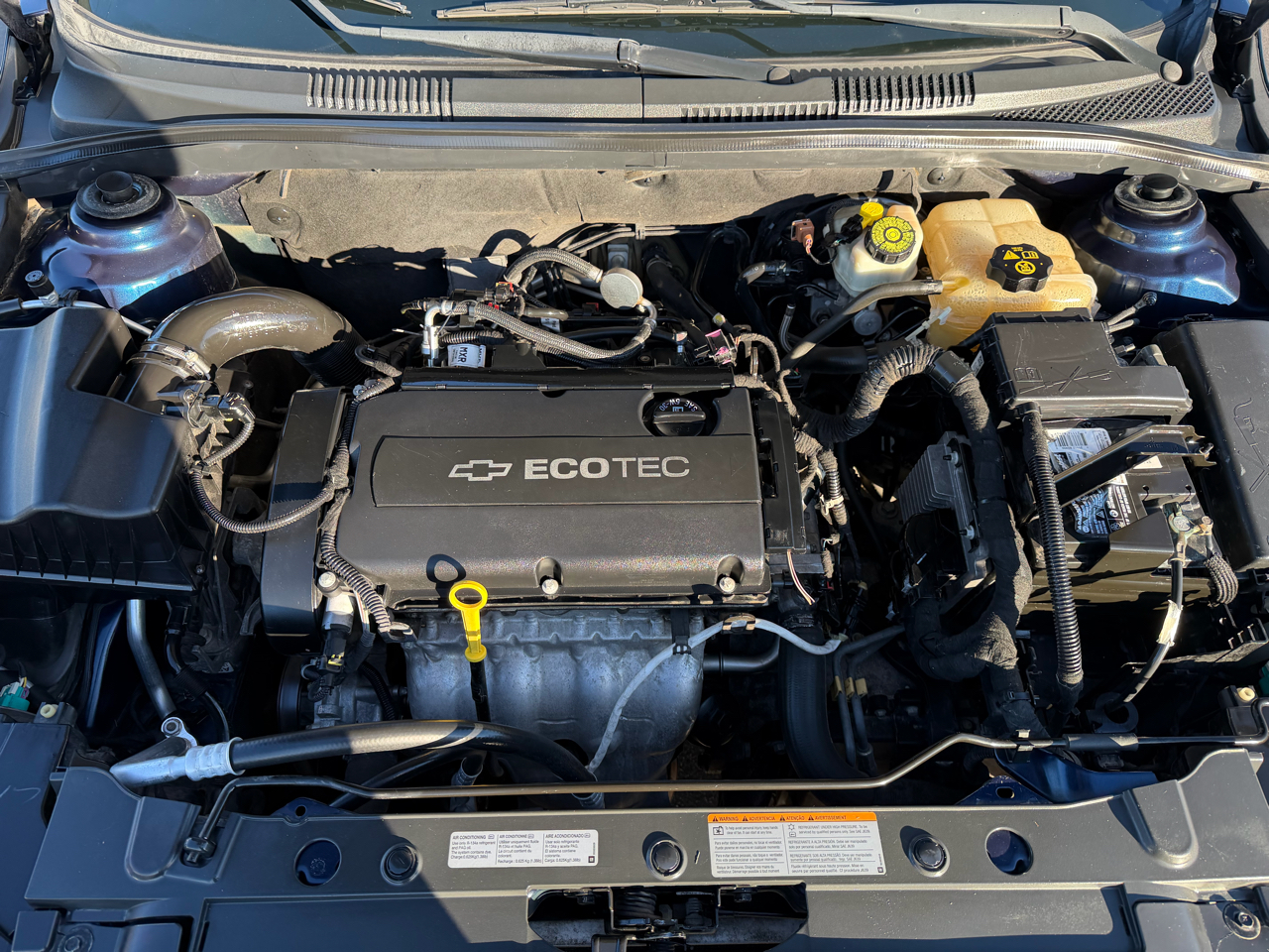 Chevrolet Cruze 4dr Sdn LS 2011 Chevrolet Cruze 4dr Sdn LS 2011