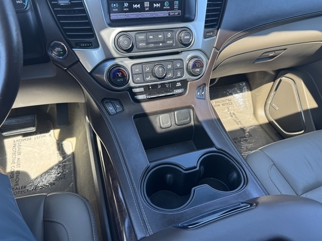 Chevrolet Tahoe 4WD 4dr LT 2017 Chevrolet Tahoe 4WD 4dr LT 2017