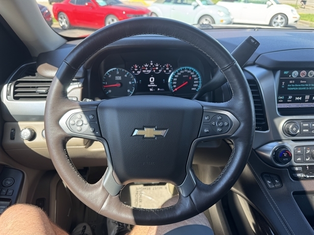 Chevrolet Tahoe 4WD 4dr LT 2017 Chevrolet Tahoe 4WD 4dr LT 2017