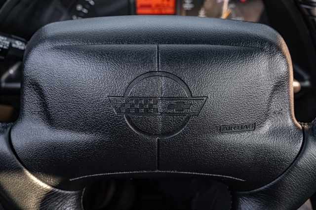 Chevrolet Corvette 2dr Coupe 1995 Chevrolet Corvette 2dr Coupe 1995