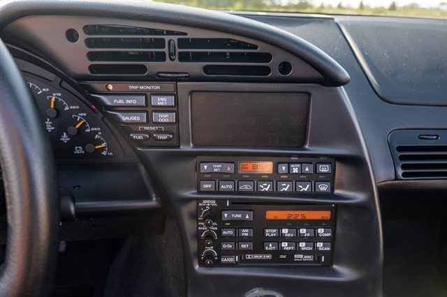 Chevrolet Corvette 2dr Coupe 1995 Chevrolet Corvette 2dr Coupe 1995