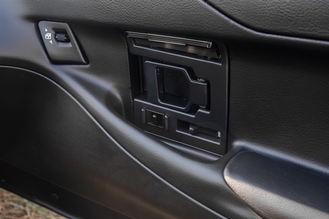 Chevrolet Corvette 2dr Coupe 1995 Chevrolet Corvette 2dr Coupe 1995