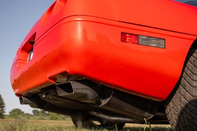 Chevrolet Corvette 2dr Coupe 1995 Chevrolet Corvette 2dr Coupe 1995