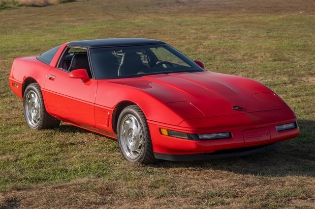 Chevrolet Corvette 2dr Coupe 1995 Chevrolet Corvette 2dr Coupe 1995