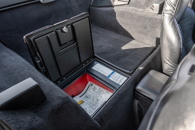 Chevrolet Corvette 2dr Coupe 1995 Chevrolet Corvette 2dr Coupe 1995