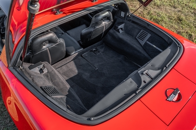 Chevrolet Corvette 2dr Coupe 1995 Chevrolet Corvette 2dr Coupe 1995