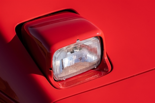 Chevrolet Corvette 2dr Coupe 1995 Chevrolet Corvette 2dr Coupe 1995