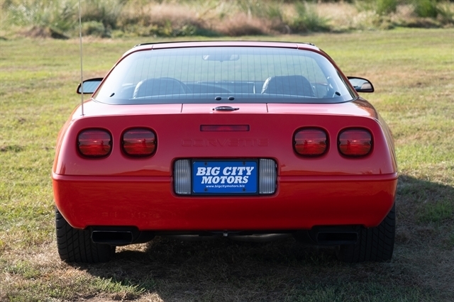 Chevrolet Corvette 2dr Coupe 1995 Chevrolet Corvette 2dr Coupe 1995