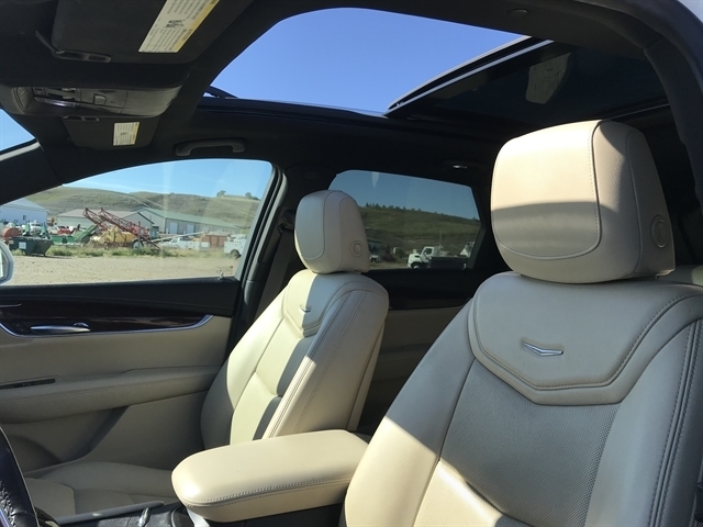 Cadillac XT5 AWD 4dr Luxury 2019 Cadillac XT5 AWD 4dr Luxury 2019