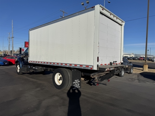 Ford Super Duty F-750 Straight Frame Reg Cab XLT 2012 Ford Super Duty F-750 Straight Frame Reg Cab XLT 2012