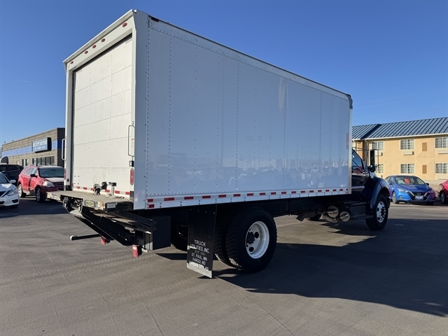 Ford Super Duty F-750 Straight Frame Reg Cab XLT 2012 Ford Super Duty F-750 Straight Frame Reg Cab XLT 2012