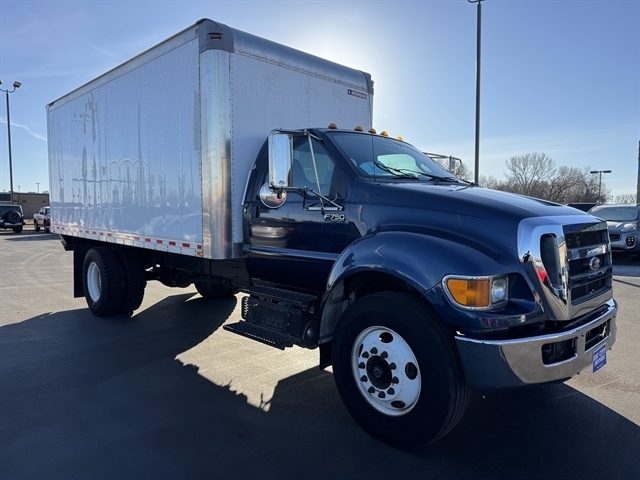 Ford Super Duty F-750 Straight Frame Reg Cab XLT 2012 Ford Super Duty F-750 Straight Frame Reg Cab XLT 2012