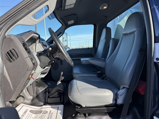 Ford Super Duty F-750 Straight Frame Reg Cab XLT 2012 Ford Super Duty F-750 Straight Frame Reg Cab XLT 2012