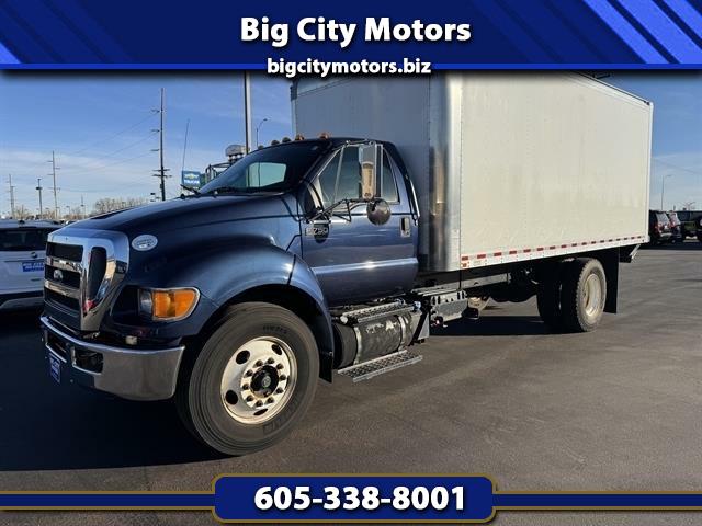 2012 Ford Super Duty F-750 Straight Frame Reg Cab XL