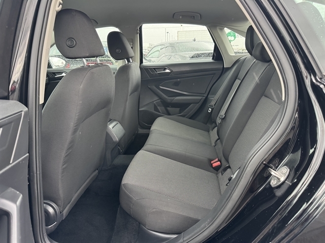 Volkswagen Jetta R-Line Auto 2021 Volkswagen Jetta R-Line Auto 2021